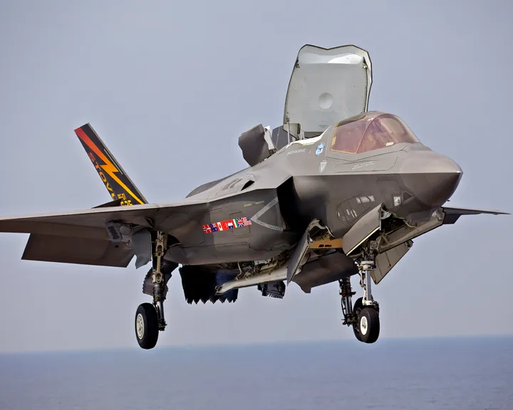 Lockheed Martin F-35 Lightning Ii