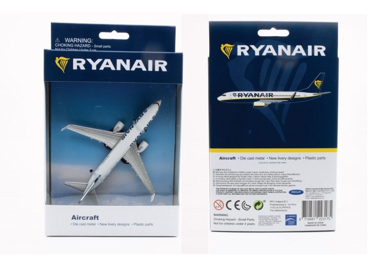 The Ryanair Boeing 737 airplane model toy